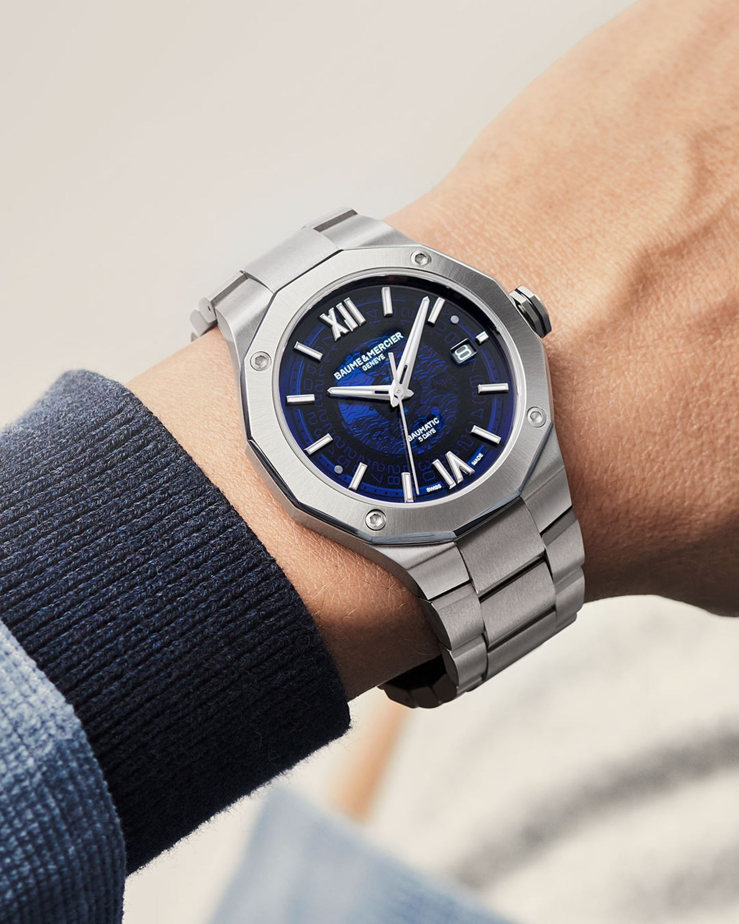 Riviera 10616