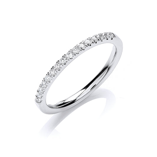 18ct White Gold half ET Diamond 0.15ct Ring - No Certificate